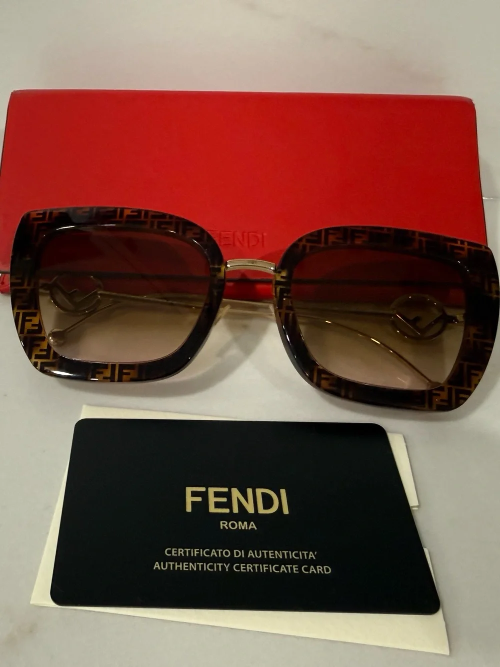 Authentic Fendi Brown Tortoiseshell Gradient Lens Women's Sunglasses